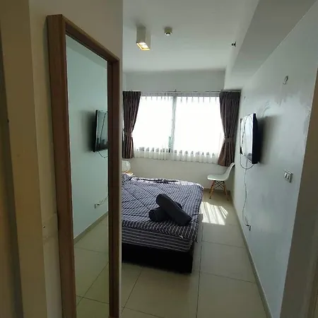 Unixx Seaview Apartment Pattaya Exterior photo