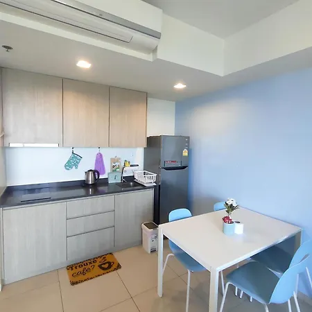Unixx Seaview Apartment Pattaya Exterior photo