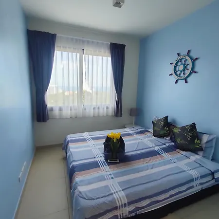 Unixx Seaview Apartment Pattaya Exterior photo