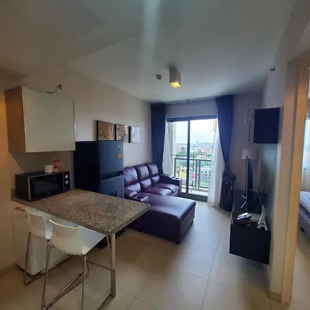 Unixx Seaview Apartment Pattaya Exterior photo