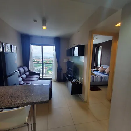 Unixx Seaview Apartment Pattaya Exterior photo